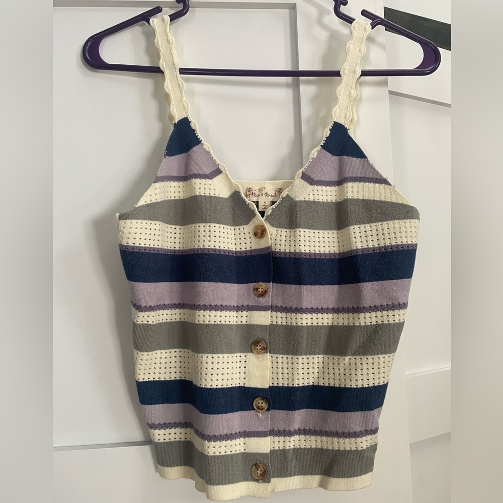 Hem & Thread button down cami - Picture 3 of 4